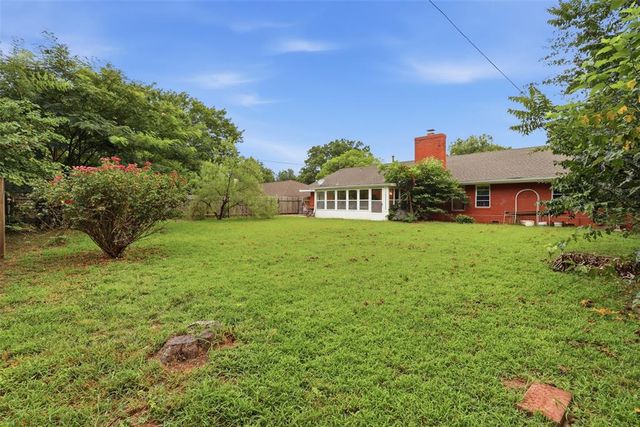 2311 W 10th Avenue, Stillwater, OK 74074