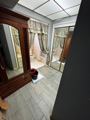 329 SE 3rd Street 105r, Hallandale Beach, FL 33009