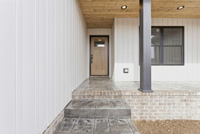 83 Clements Drive, Danville, KY 40422