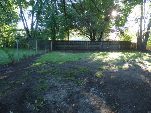 210 Home Avenue, Elkhart, IN 46516