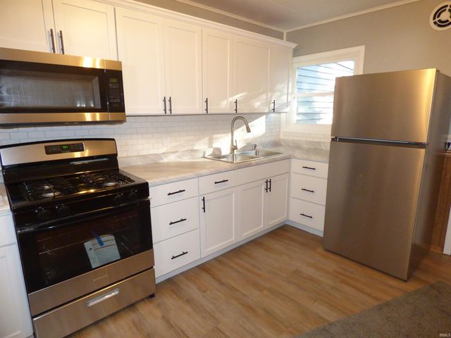 210 Home Avenue, Elkhart, IN 46516