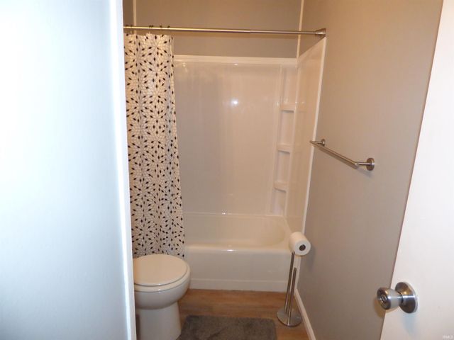 210 Home Avenue, Elkhart, IN 46516