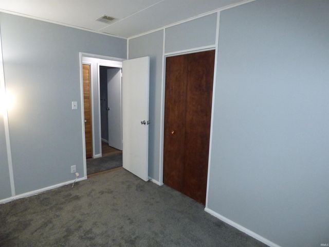210 Home Avenue, Elkhart, IN 46516