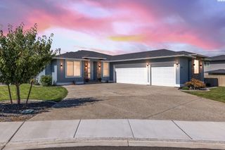 1063 Klamath, Richland, WA 99352