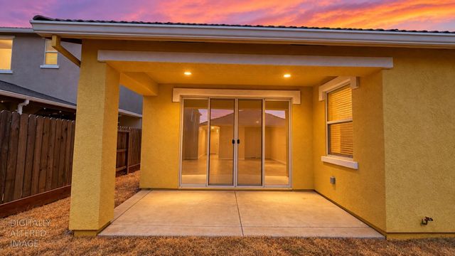 12802 Knightsbrook Ave, Rancho Cordova, CA 95742