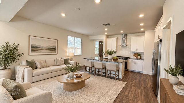 12802 Knightsbrook Ave, Rancho Cordova, CA 95742