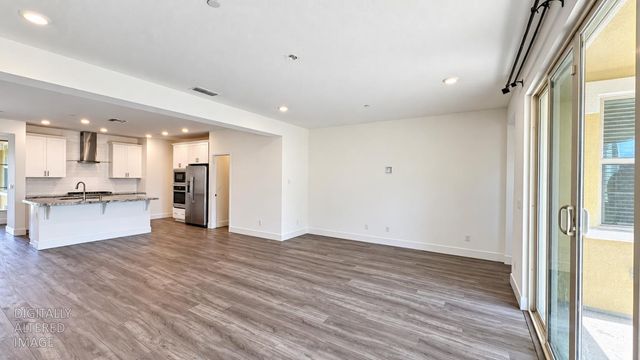 12802 Knightsbrook Ave, Rancho Cordova, CA 95742