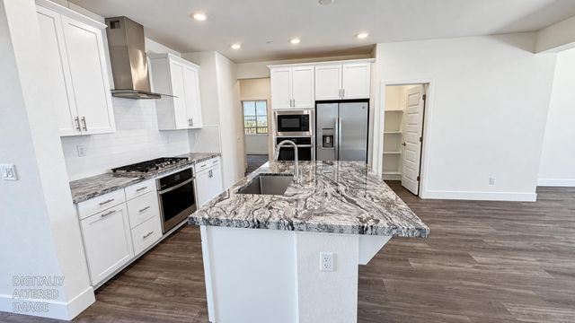 12802 Knightsbrook Ave, Rancho Cordova, CA 95742