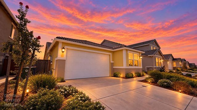 12802 Knightsbrook Ave, Rancho Cordova, CA 95742