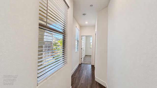 12802 Knightsbrook Ave, Rancho Cordova, CA 95742