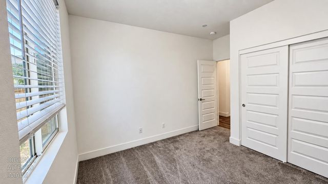 12802 Knightsbrook Ave, Rancho Cordova, CA 95742