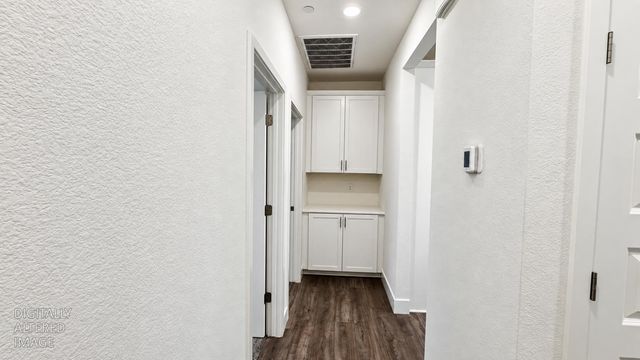 12802 Knightsbrook Ave, Rancho Cordova, CA 95742