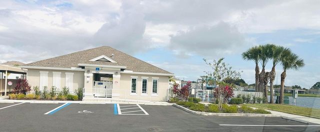 715 Pomegranate Place, Fort Pierce, FL 34981