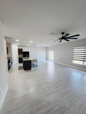 715 Pomegranate Place, Fort Pierce, FL 34981