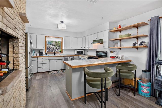 6506 Gettysburg Drive, Madison, WI 53705