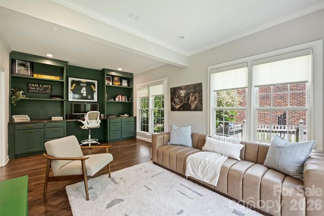 5319 Piper Glen Drive, Charlotte, NC 28277
