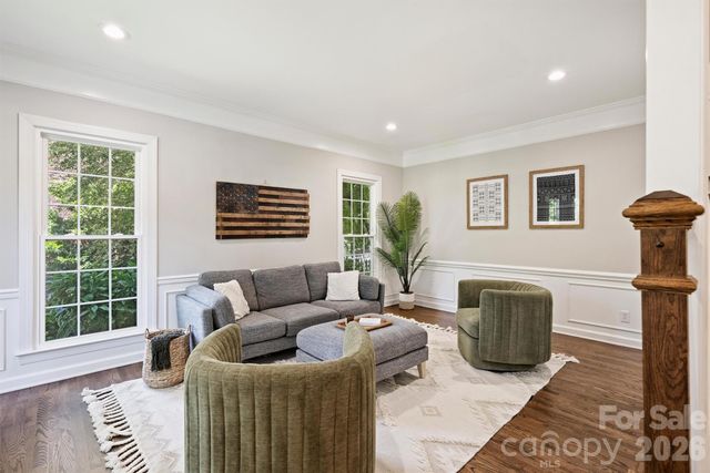 5319 Piper Glen Drive, Charlotte, NC 28277