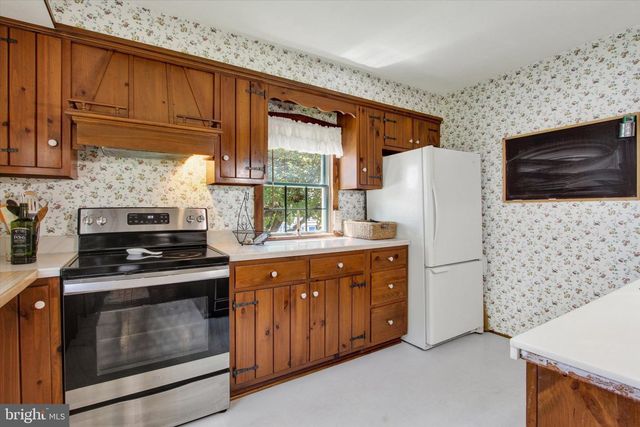 2619 CARLISLE PIKE, New Oxford, PA 17350