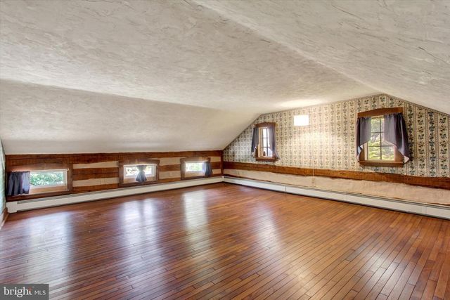 2619 CARLISLE PIKE, New Oxford, PA 17350