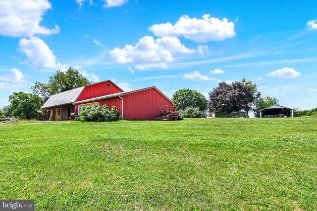 2619 CARLISLE PIKE, New Oxford, PA 17350