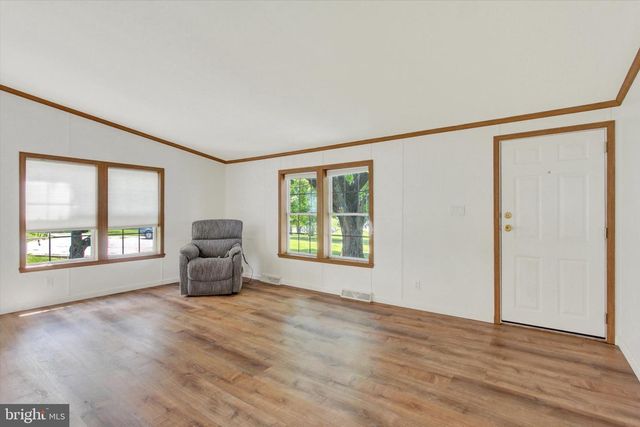 2619 CARLISLE PIKE, New Oxford, PA 17350