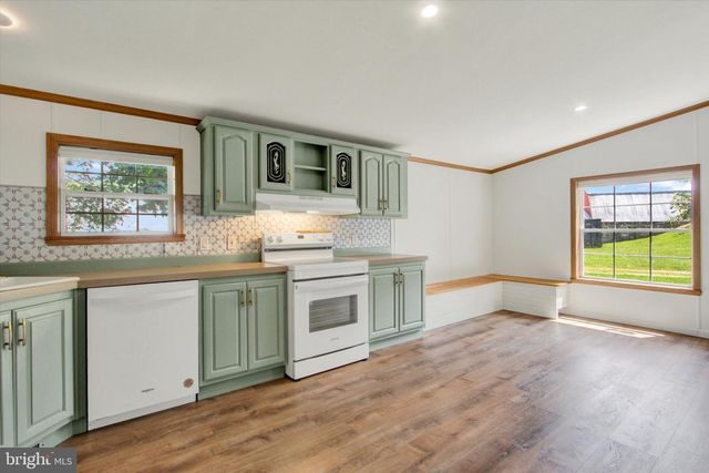 2619 CARLISLE PIKE, New Oxford, PA 17350