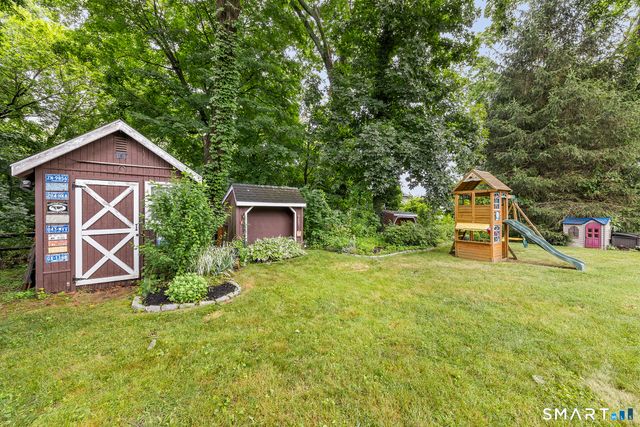 122 Wepawaug Drive, Milford, CT 06461