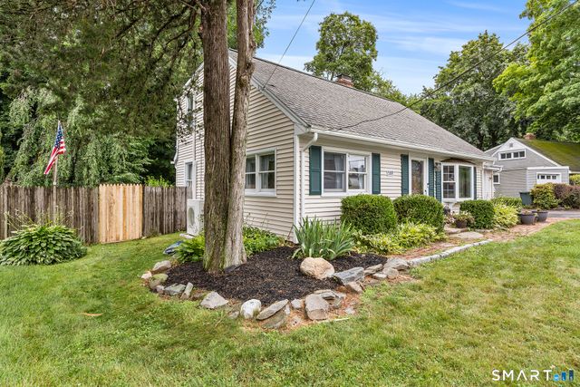 122 Wepawaug Drive, Milford, CT 06461