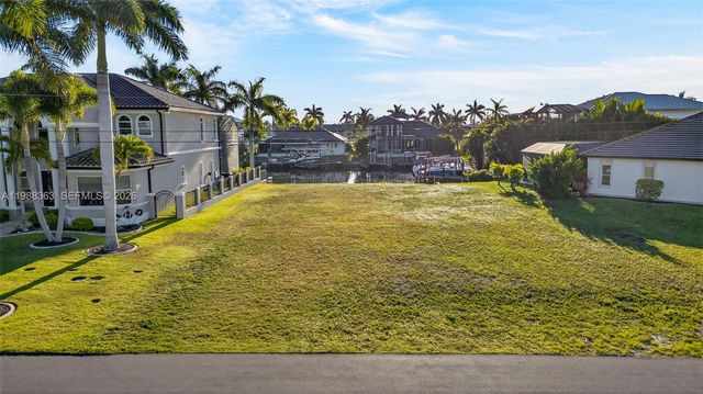 5423 SW 17th Avenue, Cape Coral, FL 33914