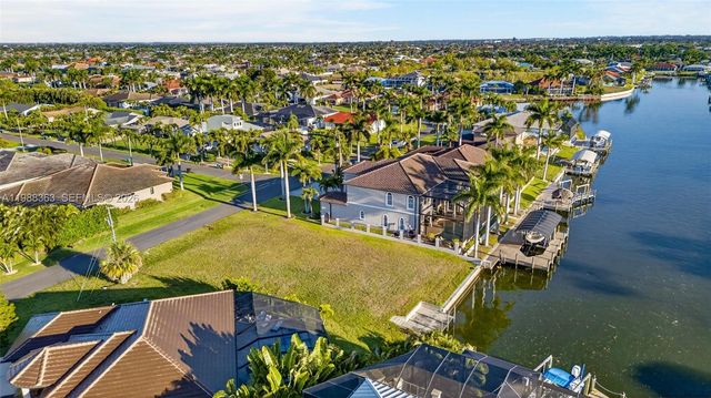 5423 SW 17th Avenue, Cape Coral, FL 33914