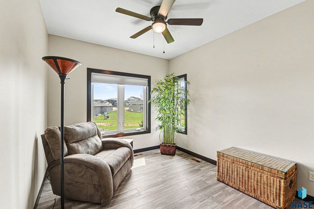 1900 S Firefly Dr Drive, Sioux Falls, SD 57110