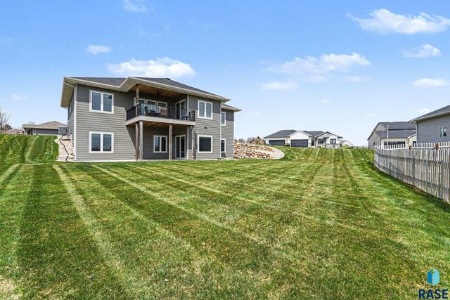 1900 S Firefly Dr Drive, Sioux Falls, SD 57110