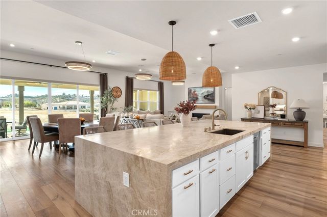 16155 New Canaan, Riverside, CA 92504