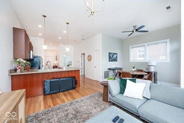 233 E St Joseph Street E 3H, Indianapolis, IN 46202
