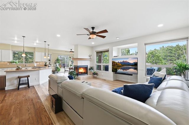 1063 Greenland Forest Drive, Monument, CO 80132