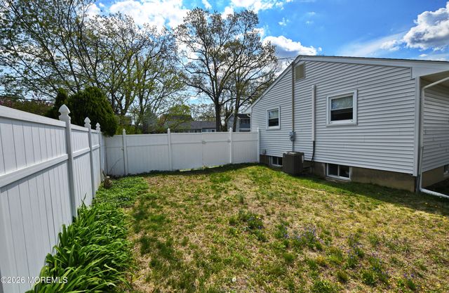 231 Paulison Avenue, Point Pleasant, NJ 08742