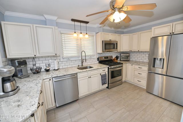 231 Paulison Avenue, Point Pleasant, NJ 08742