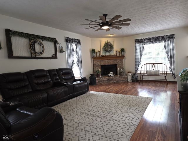 1518 Pippin Drive, Greenfield, IN 46140