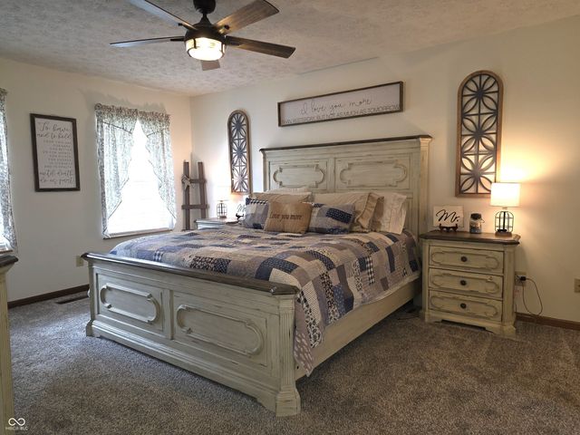1518 Pippin Drive, Greenfield, IN 46140