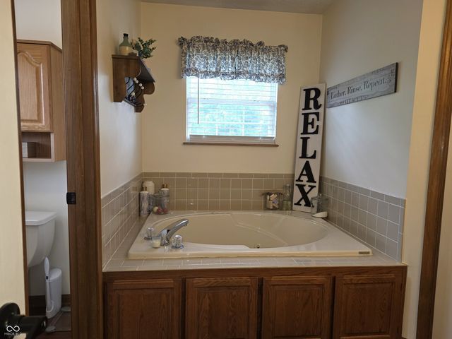 1518 Pippin Drive, Greenfield, IN 46140