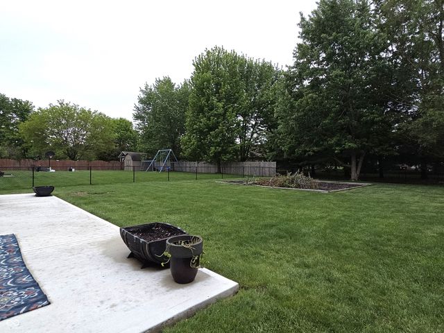 1518 Pippin Drive, Greenfield, IN 46140