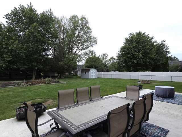 1518 Pippin Drive, Greenfield, IN 46140