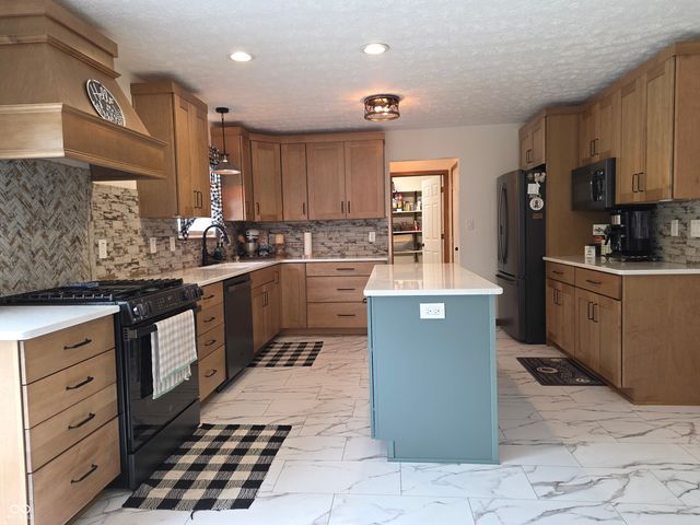 1518 Pippin Drive, Greenfield, IN 46140