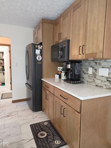 1518 Pippin Drive, Greenfield, IN 46140