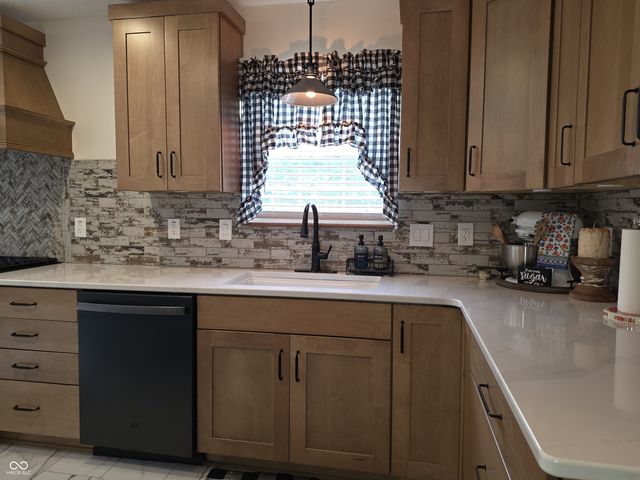 1518 Pippin Drive, Greenfield, IN 46140