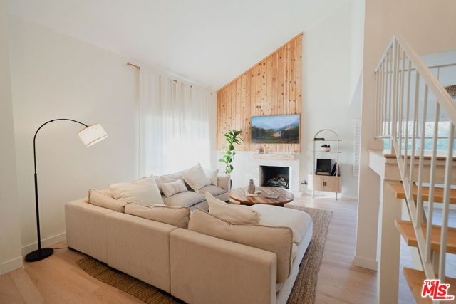 28838 Bougainvilla Way, Canyon Country (santa Clarita), CA 91387