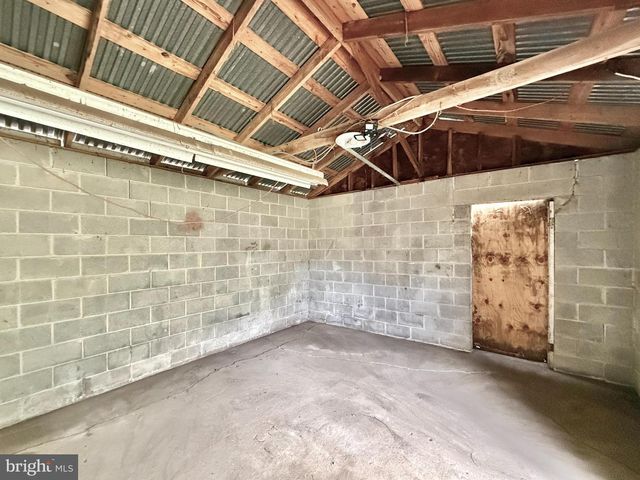 65 LOUIS DR, Clayton, NJ 08312