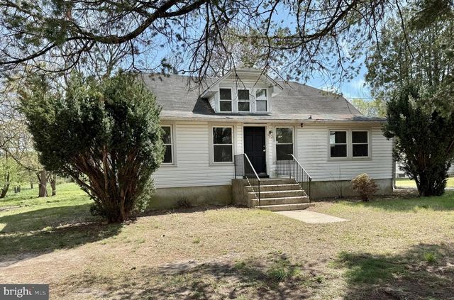 65 LOUIS DR, Clayton, NJ 08312