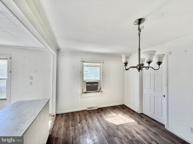 65 LOUIS DR, Clayton, NJ 08312