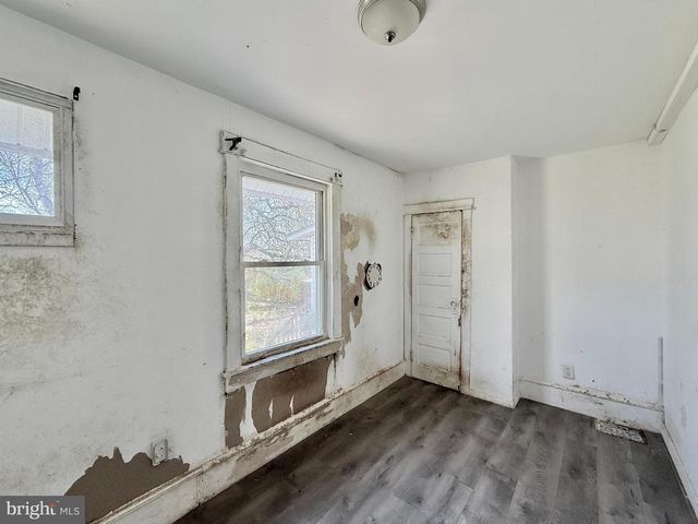 65 LOUIS DR, Clayton, NJ 08312